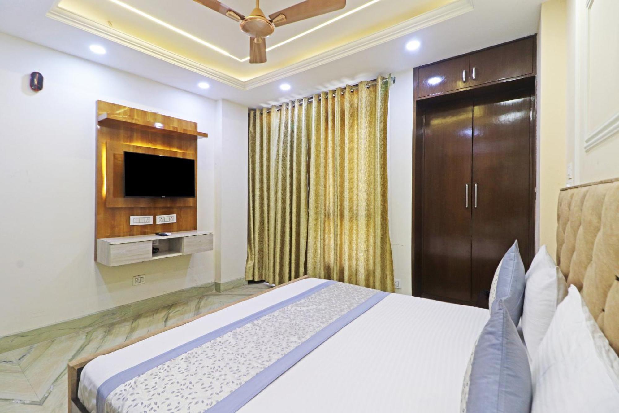 Hotel Samrat Residency 10 Mints Walking Distance Nizamuddin Railway Station นิวเดลี ภายนอก รูปภาพ